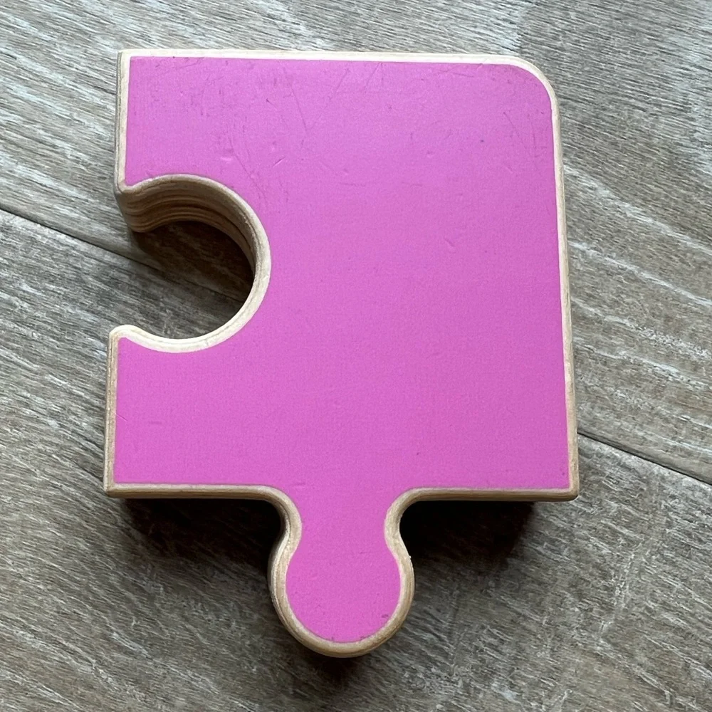 Lovevery Montessori Chunky Wooden Jigsaw Puzzle - from the Companion Play Kit